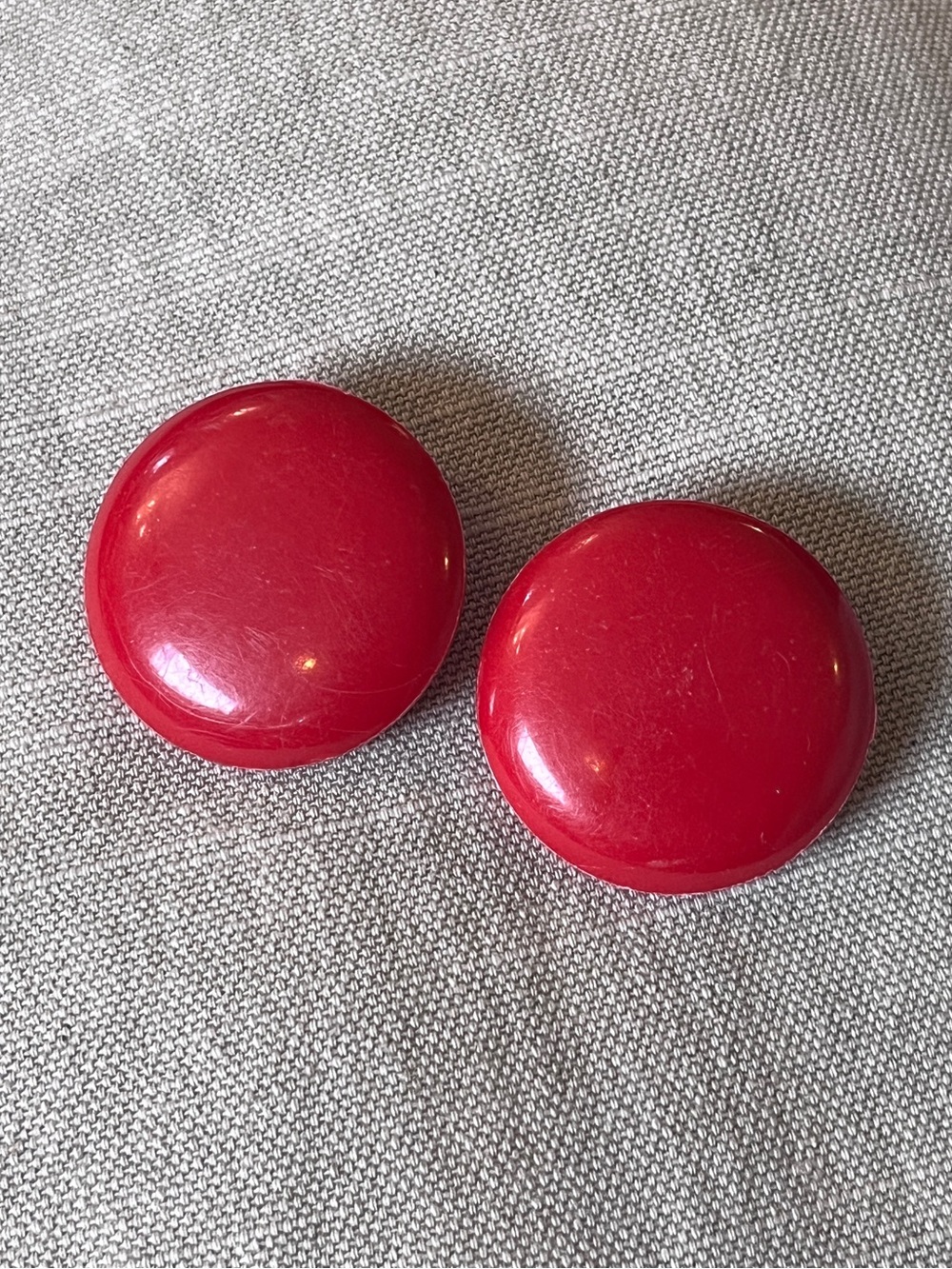 Vintage red clip on earrings